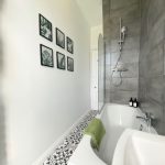 airbnb paisley